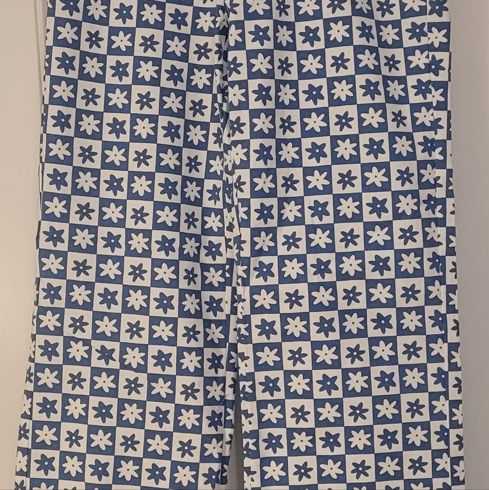 BAEVELY Daisy Print in Check/Grid Design Pants - NWOT-Size Small - RETRO VIBES!!